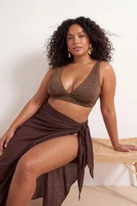 Trendyol Curve Mink Batmayan Simli Kalite V-neck Plus Size Bikini Top - Image 2