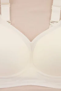 Trendyol Curve Ecru Seamless Laser Cutting Invisible/Ghost Without underwire Covered bralette Plus Size Bra - Image 5
