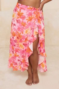 Trendyol Curve beachwear Pink flower patterned Frilly Plus Size Beach Pareo - Image 2