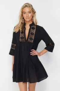 TRENDYOLMİLLA Black Weaving Lace 100% Cotton Beach Mini Dress