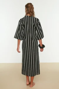 TRENDYOLMİLLA Black Striped Maxi Weaving 100% Cotton Tasseled Beach Kimono&Kaftan - Image 5