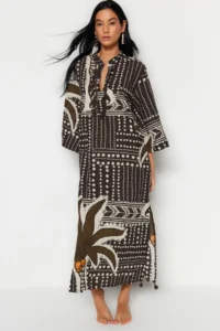 TRENDYOLMİLLA Tropical Patterned Maxi Weaving 100% Cotton Tasseled Beach Kimono&Kaftan - Image 3