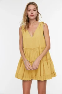 TRENDYOLMİLLA Yellow Weaving Frilly 100% Cotton Beach Mini Dress - Image 3