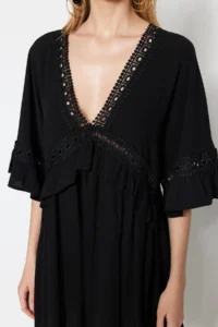 TRENDYOLMİLLA Black Weaving striped Beach Mini Dress - Image 10