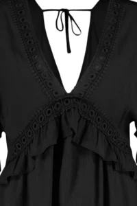 TRENDYOLMİLLA Black Weaving striped Beach Mini Dress - Image 13