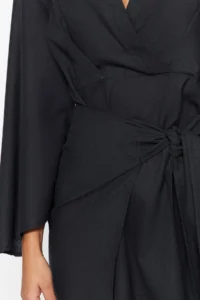 TRENDYOLMİLLA beachwear Black Weaving Binding Detailed Mini Dress - Image 5