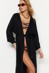 TRENDYOLMİLLA Black Weaving Maxi Beach Belted Kimono&Kaftan - Image 3