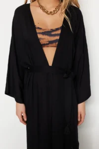 TRENDYOLMİLLA Black Weaving Maxi Beach Belted Kimono&Kaftan - Image 4