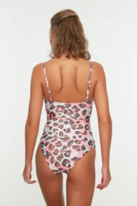 TRENDYOLMİLLA Leopard Patterned tied up Double breasted Yaka Covered hipster Swimsuit - Image 4