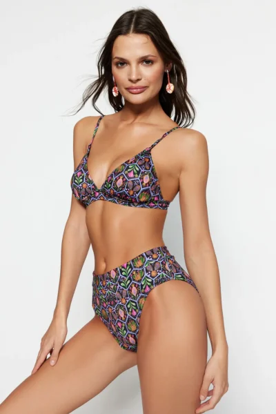 TRENDYOLMİLLA flower patterned Triangle Covered hipster High Waist Bikini Set