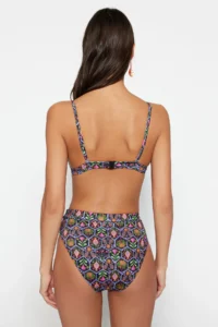 TRENDYOLMİLLA flower patterned Triangle Covered hipster High Waist Bikini Set - Image 4