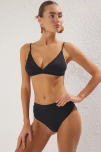TRENDYOLMİLLA Black Triangle hipster High Waist Covered Basic Bikini Set - Image 2