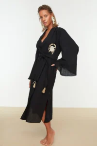TRENDYOLMİLLA Black Weaving Embroidered Maxi Beach Belted Kimono&Kaftan - Image 3