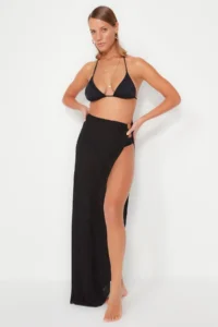 TRENDYOLMİLLA Black Weaving slit Maxi Beach Skirt - Image 3
