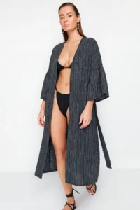 TRENDYOLMİLLA Black Weaving Maxi Beach Belted Kimono&Kaftan