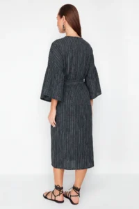 TRENDYOLMİLLA Black Weaving Maxi Beach Belted Kimono&Kaftan - Image 5