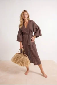 TRENDYOLMİLLA Brown Weaving Maxi Beach Belted Kimono&Kaftan - Image 2