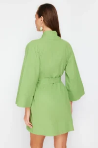 TRENDYOLMİLLA Green Weaving Beach Mini Belted Kimono&Kaftan - Image 4