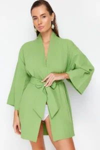 TRENDYOLMİLLA Green Weaving Beach Mini Belted Kimono&Kaftan - Image 5