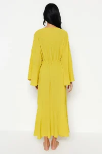 TRENDYOLMİLLA Oil Green Weaving Shirred Maxi Beach Kimono&Kaftan - Image 6