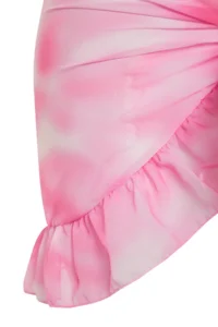 TRENDYOLMİLLA Batik Patterned Weaving Frilly Beach Mini Pareo - Image 8