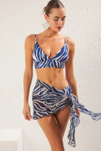 TRENDYOLMİLLA Zebra Patterned Weaving Frilly Beach Mini Pareo