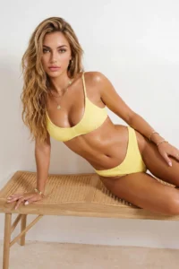 TRENDYOLMİLLA Yellow textured Regular Bikini Bottom - Image 2