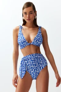 TRENDYOLMİLLA Ethnic Patterned tied up hipster High Waist Bikini Bottom - Image 3