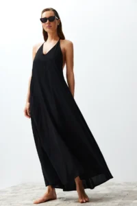 TRENDYOLMİLLA beachwear Black Weaving Low-cut back Maxi Dress - Image 2