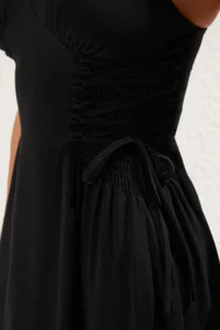 TRENDYOLMİLLA Black Weaving Binding Detailed Maxi Beach Dress - Image 4