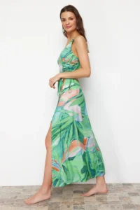 TRENDYOLMİLLA Tropical Patterned Weaving Binding Detailed Maxi Beach Dress