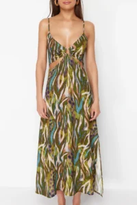 TRENDYOLMİLLA Abstract Patterned Weaving Cut Out Detailed Maxi Beach Dress - Image 5