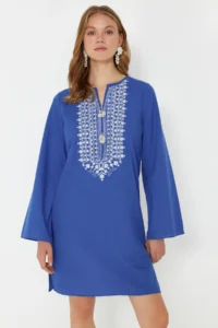 TRENDYOLMİLLA Mavi Mini Weaving Embroidered 100% Cotton Beach Dress