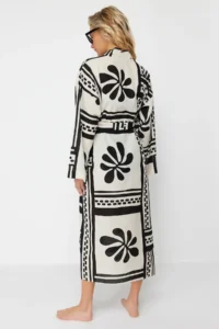 TRENDYOLMİLLA beachwear 100% Cotton flower patterned Weaving Belted Maxi Kimono&Kaftan - Image 5