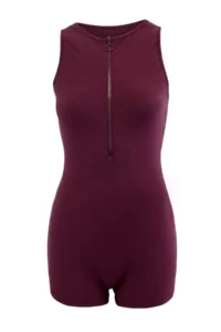 TRENDYOLMİLLA Plum Zippered Surfer Covered Basic Shorts Swimsuit - Image 4