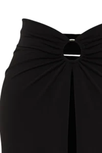 TRENDYOLMİLLA Black Maxi Knitting Cut Out Detailed Pareo - Image 7