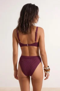 TRENDYOLMİLLA Plum Triangle Covered Regular High Waist Basic Bikini Set - Image 3