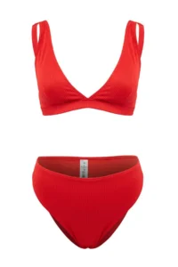 TRENDYOLMİLLA Red Triangle Covered Regular High Waist Basic Bikini Set - Image 4