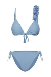 TRENDYOLMİLLA Mavi Triangle Covered Floral Appliqued Regular Bikini Set - Image 5