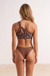 TRENDYOLMİLLA Leopard Patterned One Shoulder Cut Out Detailed Bikini Top - Image 3