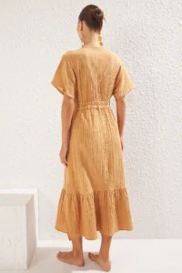 TRENDYOLMİLLA Beige Weaving Shirred Maxi Beach Dress - Image 5