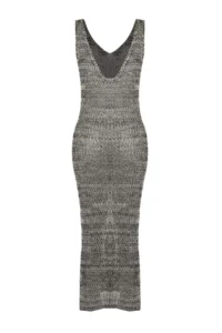 TRENDYOLMİLLA Black Knitwear Maxi Beach Dress - Image 6