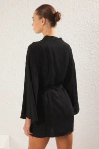 TRENDYOLMİLLA Black Weaving Beach Mini Belted Kimono&Kaftan - Image 5
