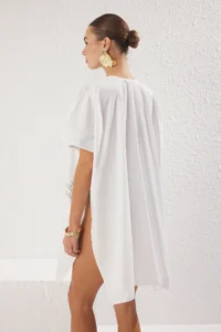 TRENDYOLMİLLA WHITE Weaving Embroidered Beach Mini Kimono&Kaftan - Image 5