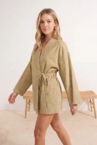 TRENDYOLMİLLA Light Khaki Weaving Beach Mini Kimono&Kaftan - Image 2