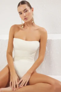 TRENDYOLMİLLA Ecru Strapless Covered Regular Swimsuit - Image 2