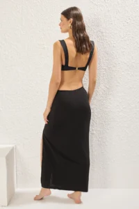 TRENDYOLMİLLA Black Knitting Maxi Casting with accessories Beach Pareo - Image 5