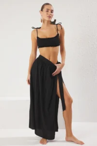 TRENDYOLMİLLA Black Weaving Maxi Beach Pareo - Image 2