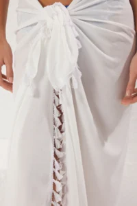 TRENDYOLMİLLA Ecru Weaving Tassel Maxi Beach Pareo - Image 3