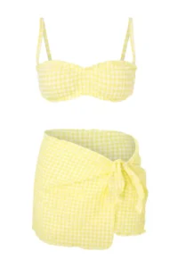 TRENDYOLMİLLA Yellow Gingham Strapless Covered Regular Waist Regular 3 Sets Bikini Set - Image 5